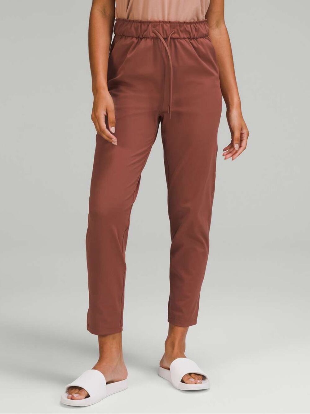 Lululemon Stretch High-Rise Pant 7/8 Length
Ancient Copper Stretch Size 14